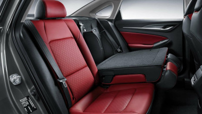 Новый автомобиль Changan Eado plus