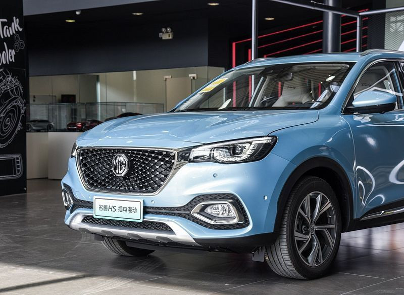 Автомобиль Mg Ehs — 18