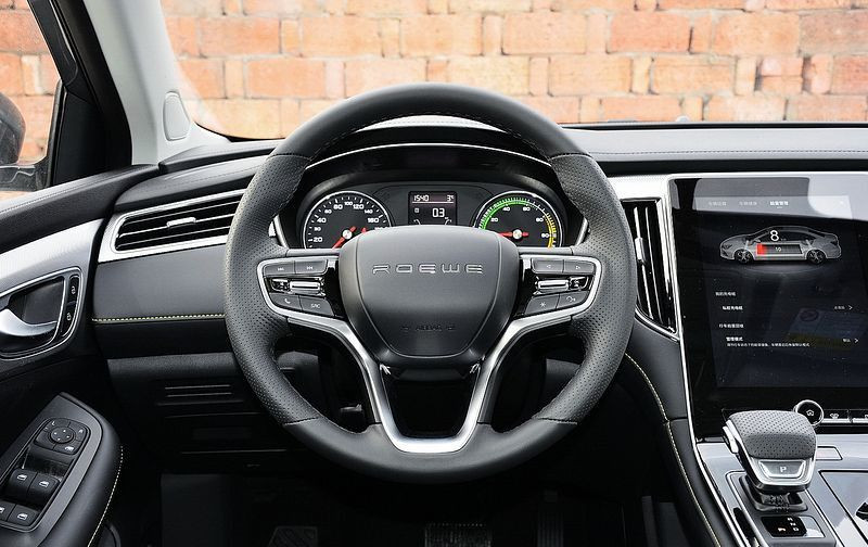 Автомобиль Roewe Ei6 max — 18