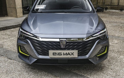 Автомобиль Roewe Ei6 max