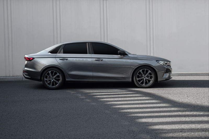 Автомобиль Geely Emgrand — 7