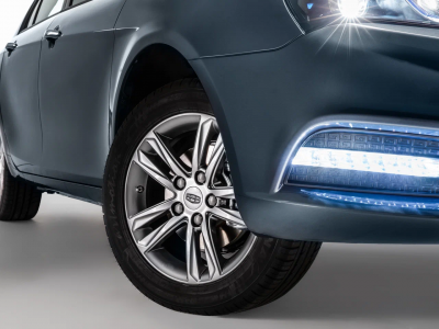 Автомобиль Geely Emgrand 7