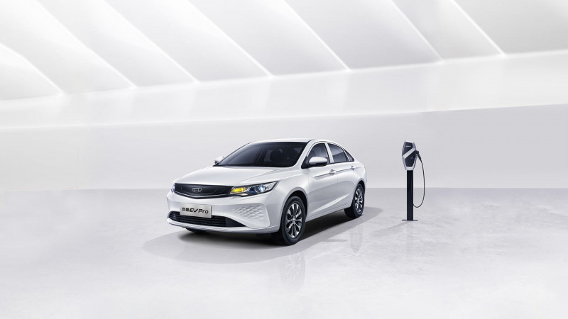 Новый автомобиль Geely Emgrand ev pro — 10