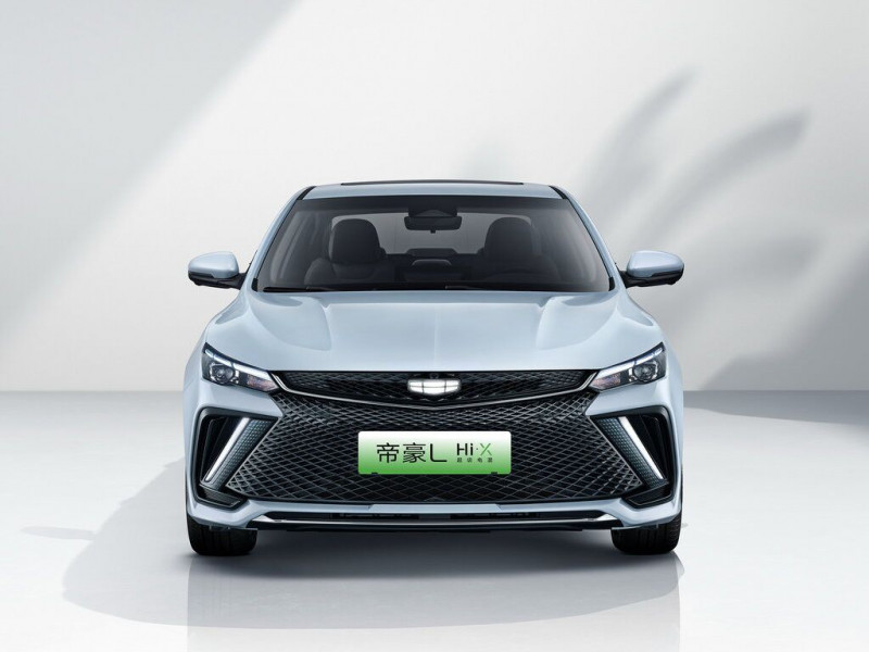 Новый автомобиль Geely Emgrand l hip — 3