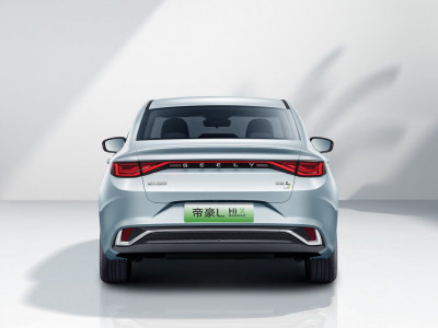 Новый автомобиль Geely Emgrand l hip