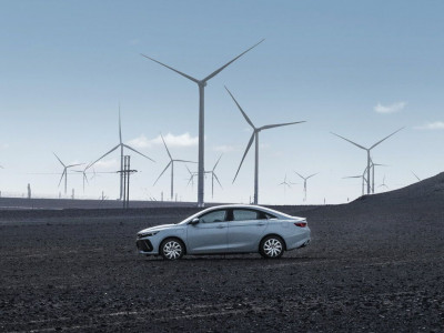 Новый автомобиль Geely Emgrand l hip