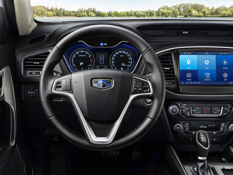 Автомобиль Geely Emgrand x7 — 10