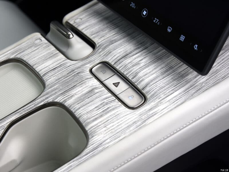 Новый автомобиль Nio Es7 — 20