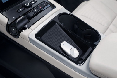 Новый автомобиль Nio Es8