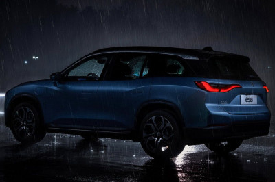 Новый автомобиль Nio Es8