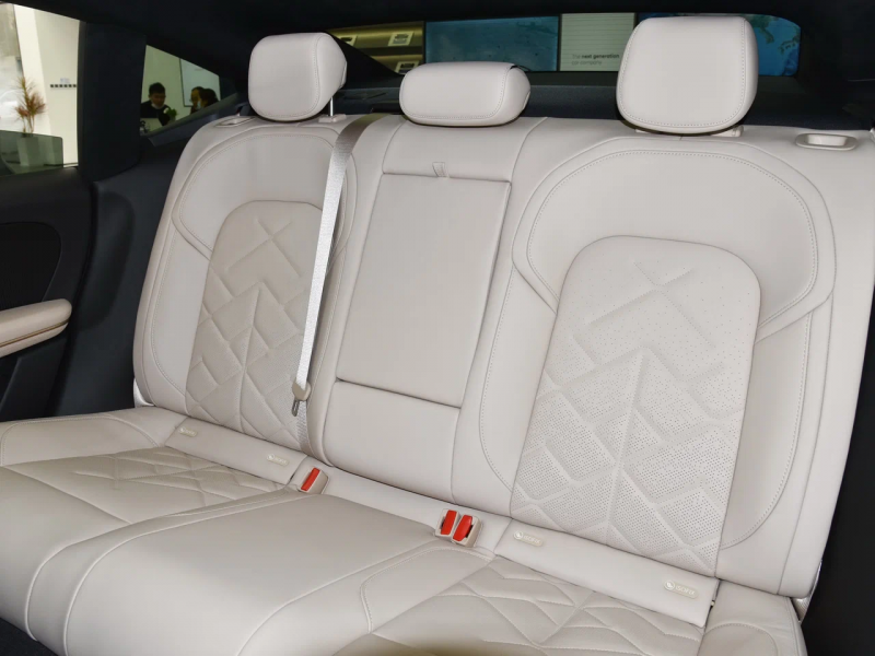 Новый автомобиль Nio Et5 — 7