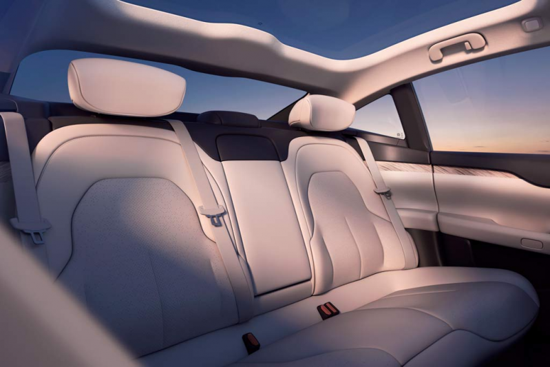 Новый автомобиль Nio Et7 — 14