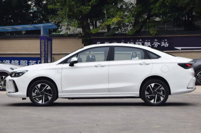 Новый автомобиль Baic group Eu5 plus