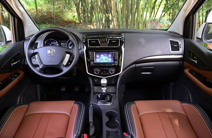 Автомобиль Dongfeng F600 — 11