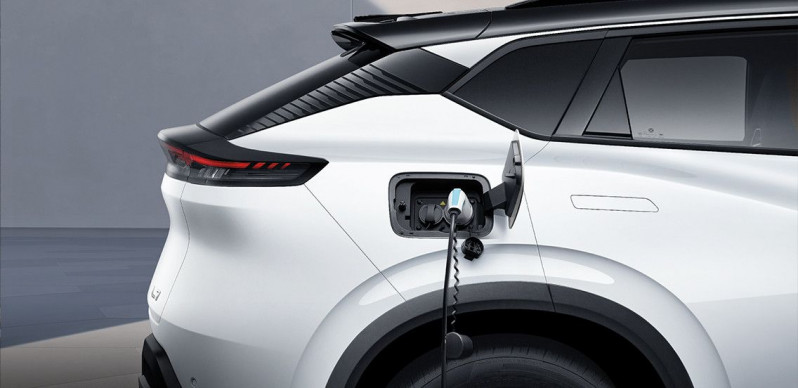 Новый автомобиль Dongfeng Fengshen l7 — 15