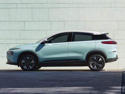 Новый автомобиль Xpeng G3i