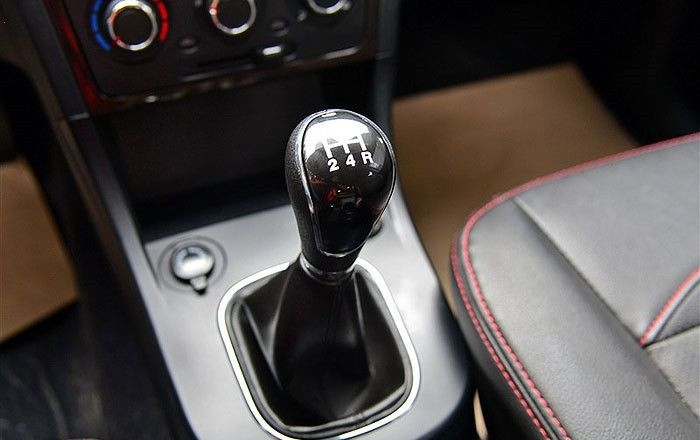 Автомобиль Dongfeng Glory 360 — 11