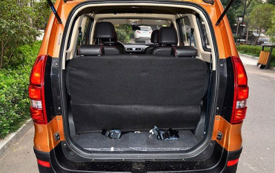 Автомобиль Dongfeng Glory 360