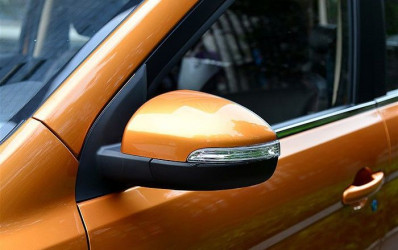 Автомобиль Dongfeng Glory 360