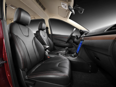 Автомобиль Dongfeng Glory 370