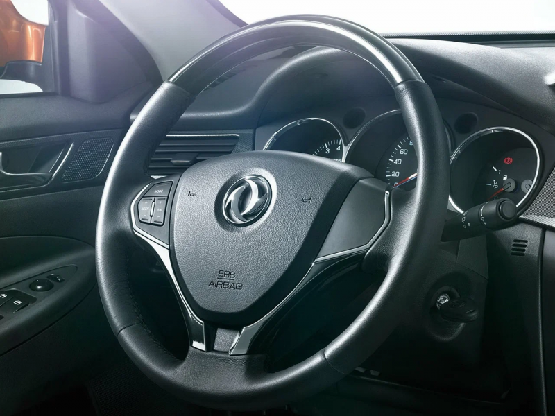 Автомобиль Dongfeng H30 cross — 12