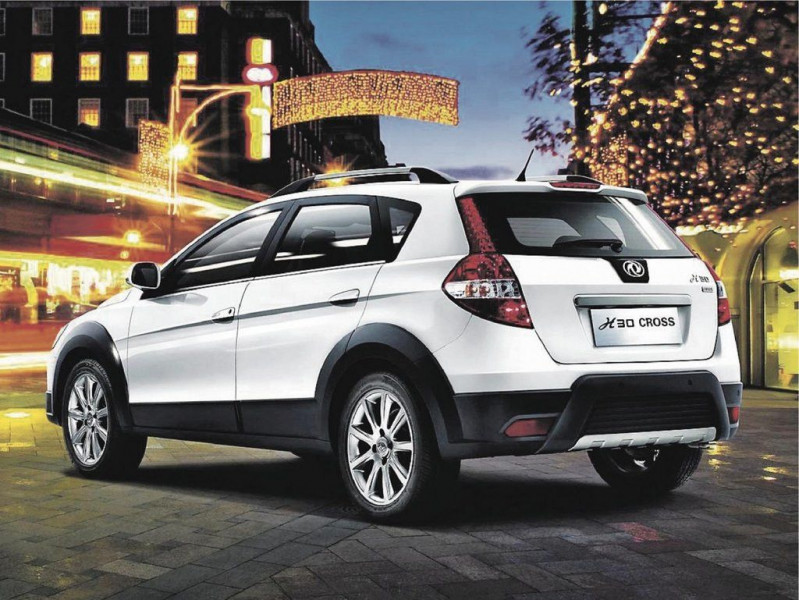 Автомобиль Dongfeng H30 cross — 2