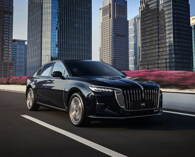 Новый автомобиль Hongqi H5