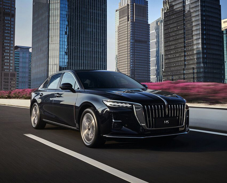 Новый автомобиль Hongqi H5 — 5