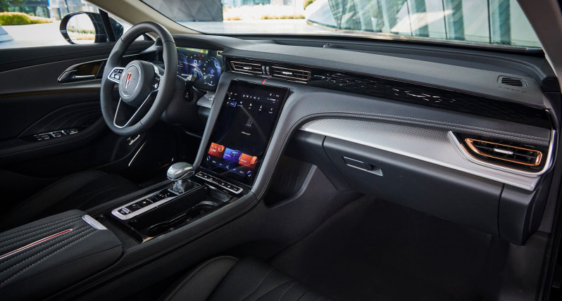 Новый автомобиль Hongqi H5 — 6