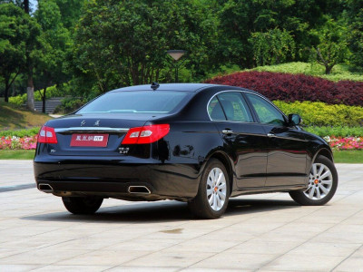 Новый автомобиль Hongqi H7