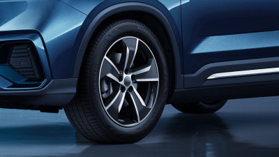 Новый автомобиль Geely Haoyue l