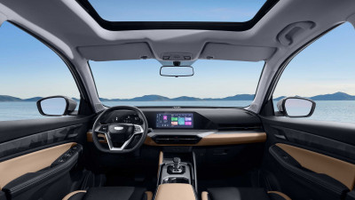 Новый автомобиль Geely Haoyue pro