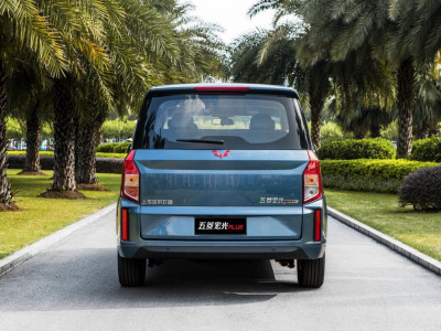 Новый автомобиль Wuling Hongguang plus