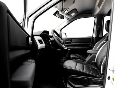 Новый автомобиль Wuling Hongguang plus