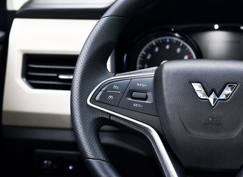 Новый автомобиль Wuling Hongguang plus — 4