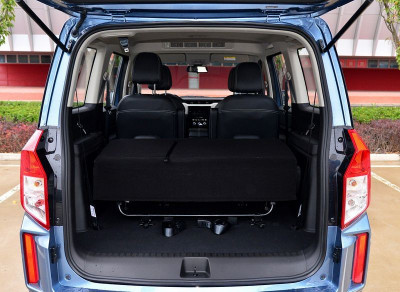 Новый автомобиль Wuling Hongguang plus