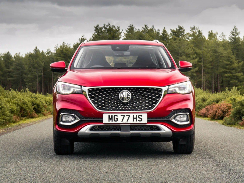 Автомобиль Mg Hs — 15