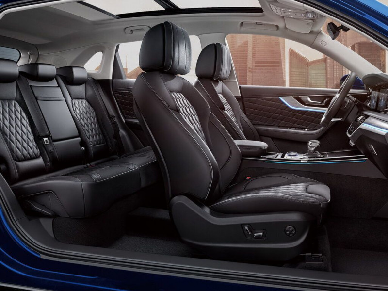 Новый автомобиль Hongqi Hs5 — 12