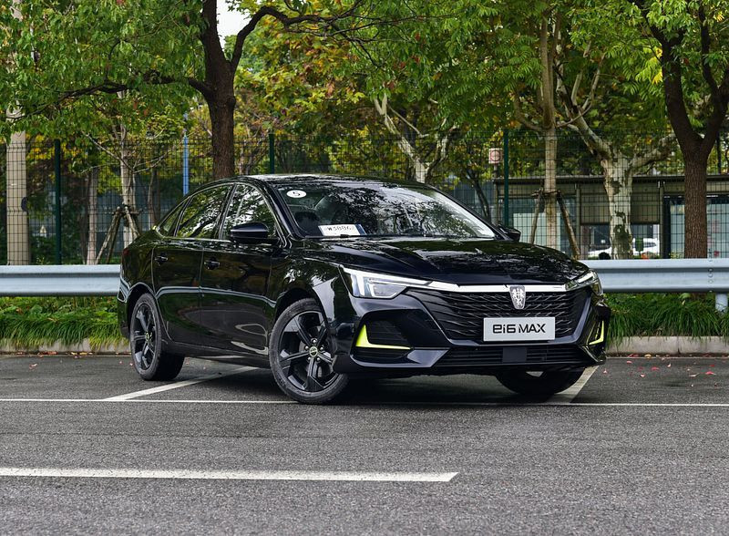 Новый автомобиль Roewe I6 max ev — 3