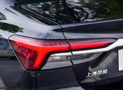 Новый автомобиль Roewe I6 max ev