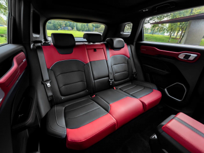 Новый автомобиль Geely Icon