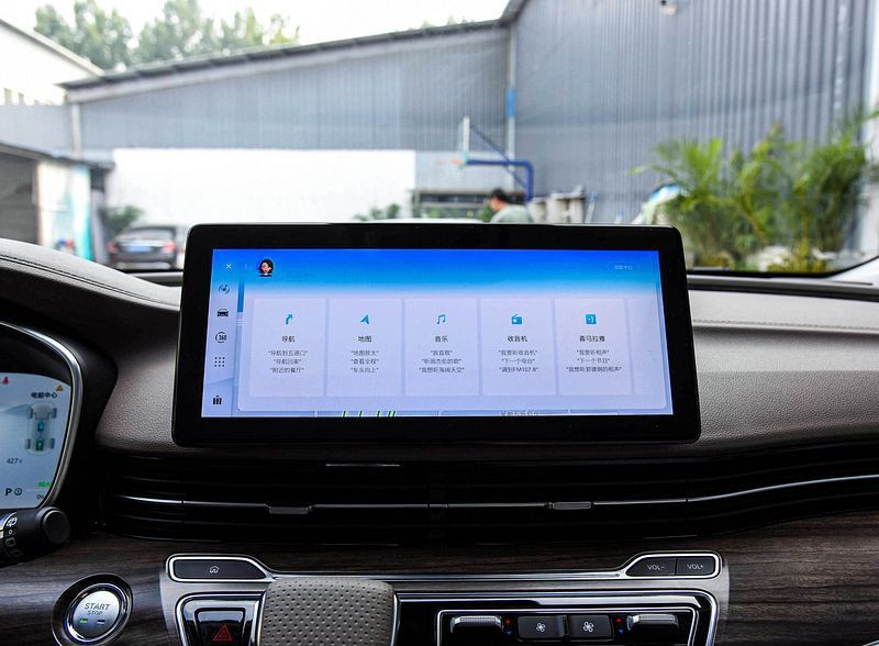 Новый автомобиль Roewe Imax8 ev — 18