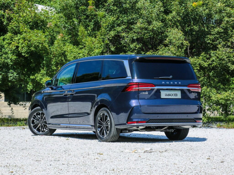 Новый автомобиль Roewe Imax8 ev — 11