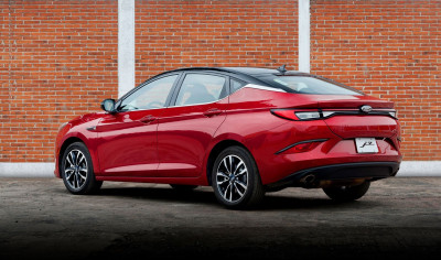 Новый автомобиль Jac J7