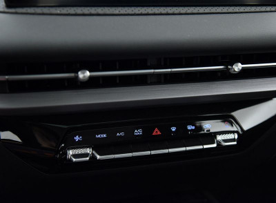 Новый автомобиль Wuling Jiachen