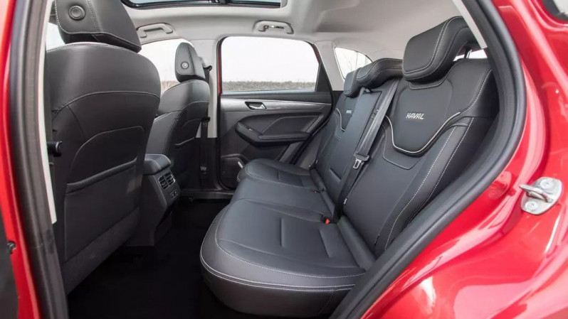 Автомобиль Haval Jolion — 11