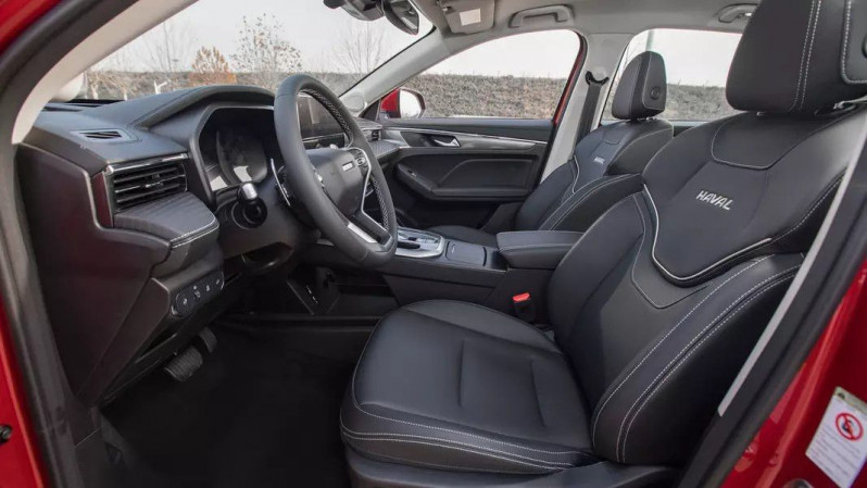 Автомобиль Haval Jolion — 12