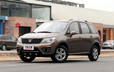 Автомобиль Dongfeng Joyear x3