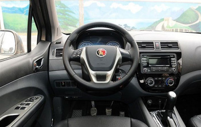 Автомобиль Dongfeng Joyear x3