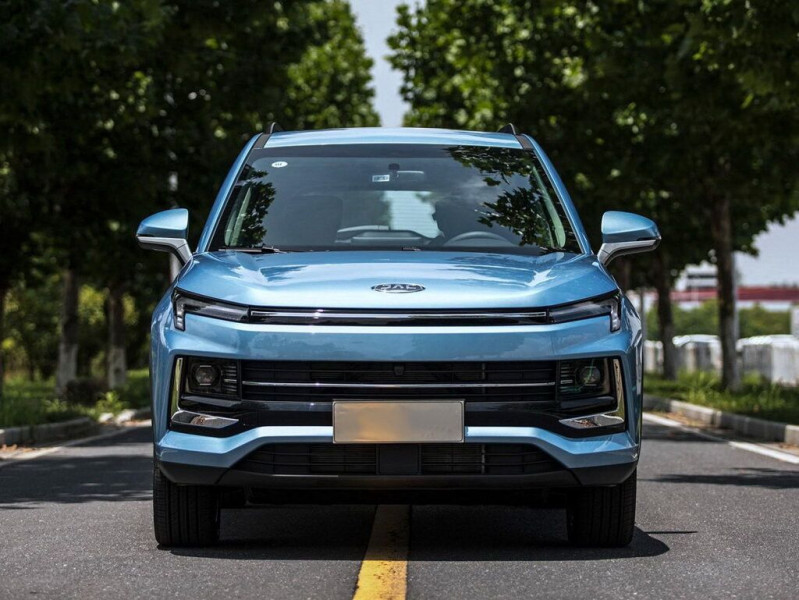 Автомобиль Jac Js4 — 11